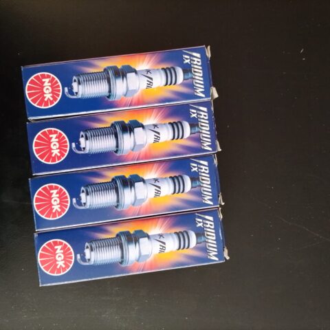 NGK Spark Plugs(Part No. ZFR5FIX-11) Qty X4
