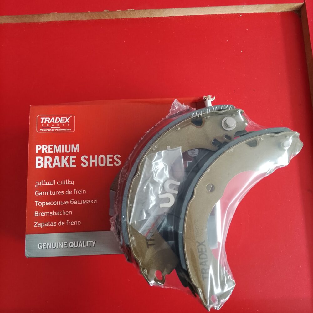 Tradex France Premium Rear Brake Shoe Set (Part No. TBP1272)