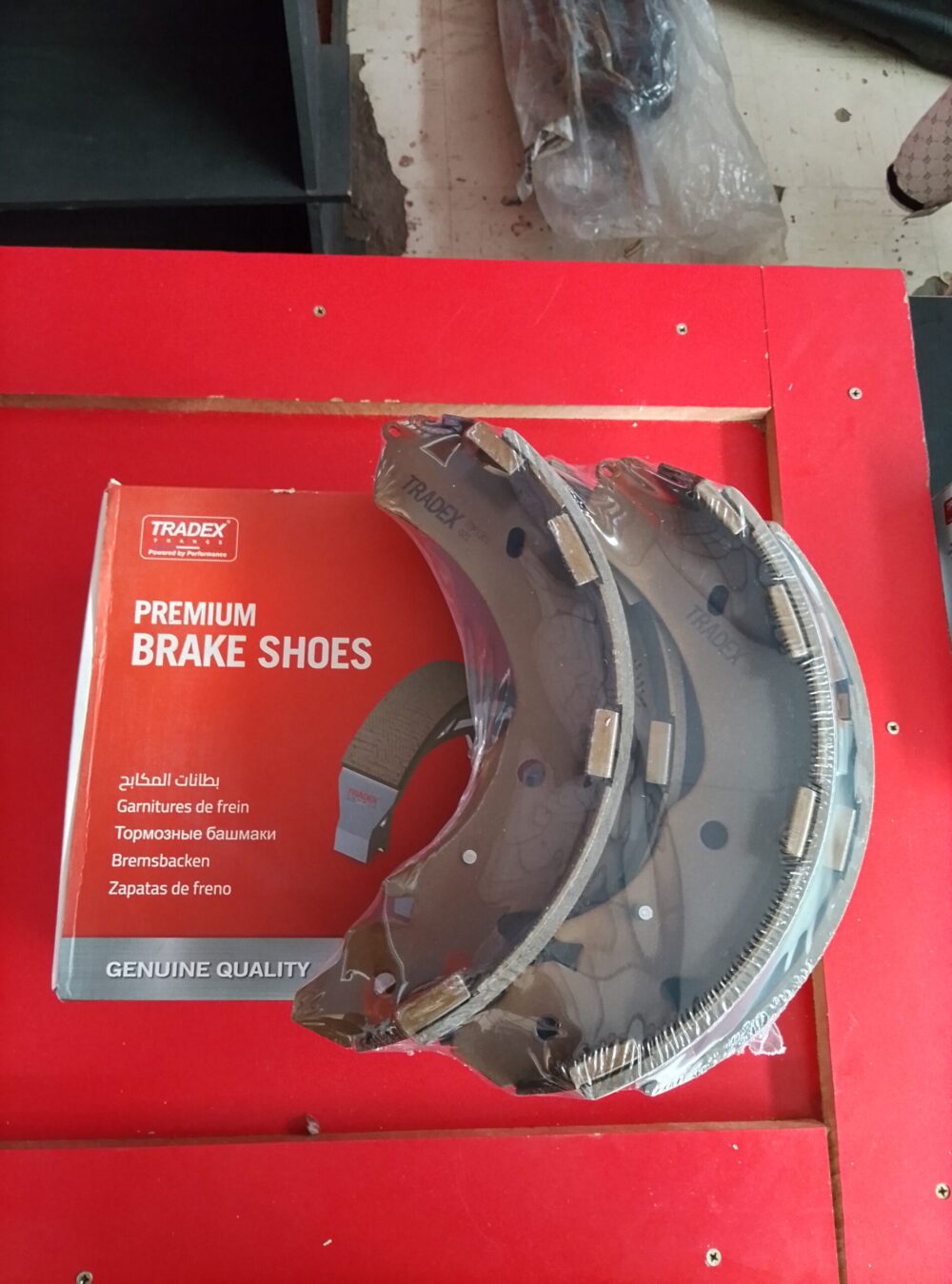 Tradex France Premium Rear Brake Shoe Set (Part No. TBP1301)