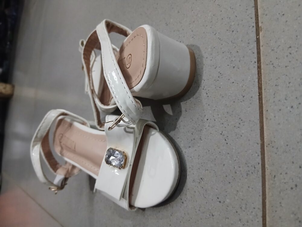 gallery-20260615094811770 shoe