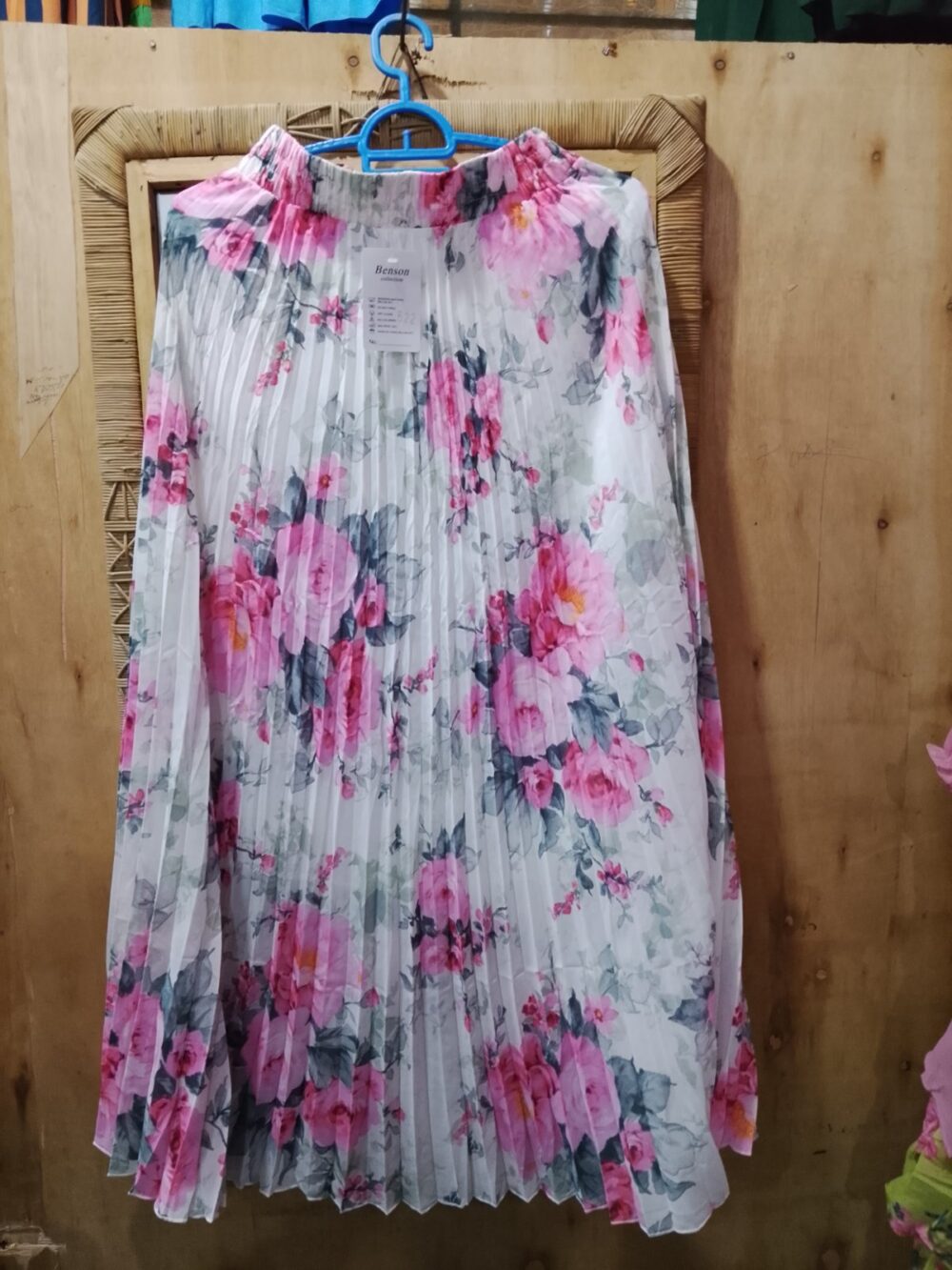 gallery-20260615122225834 skirt