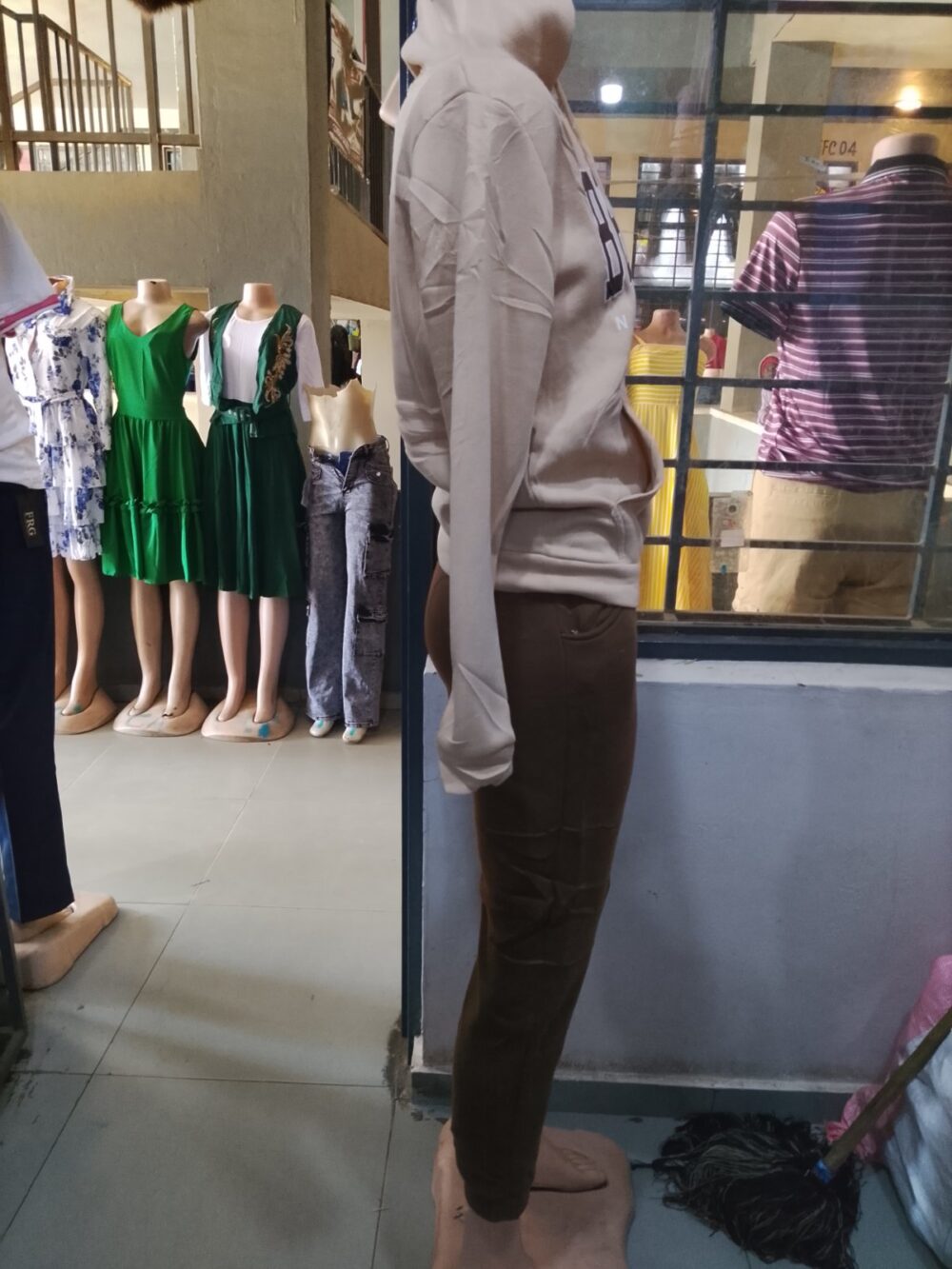 gallery-20260616100146289 tracksuits