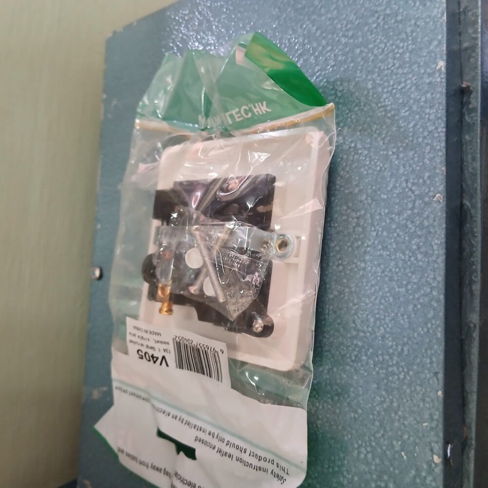 Wall socket