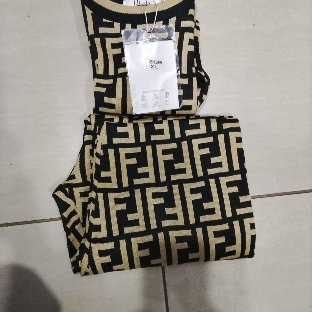 gallery-20260623101758806 Tracksuits