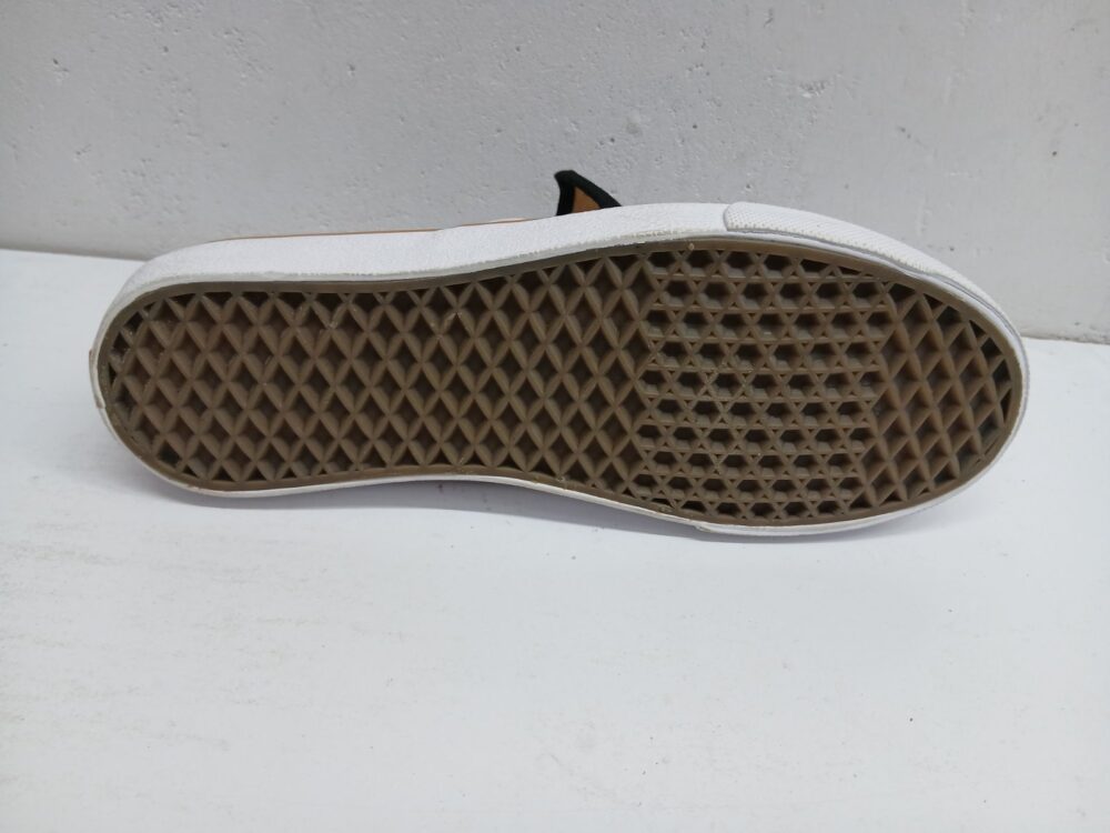gallery-20260624115008454 Vans off the wall