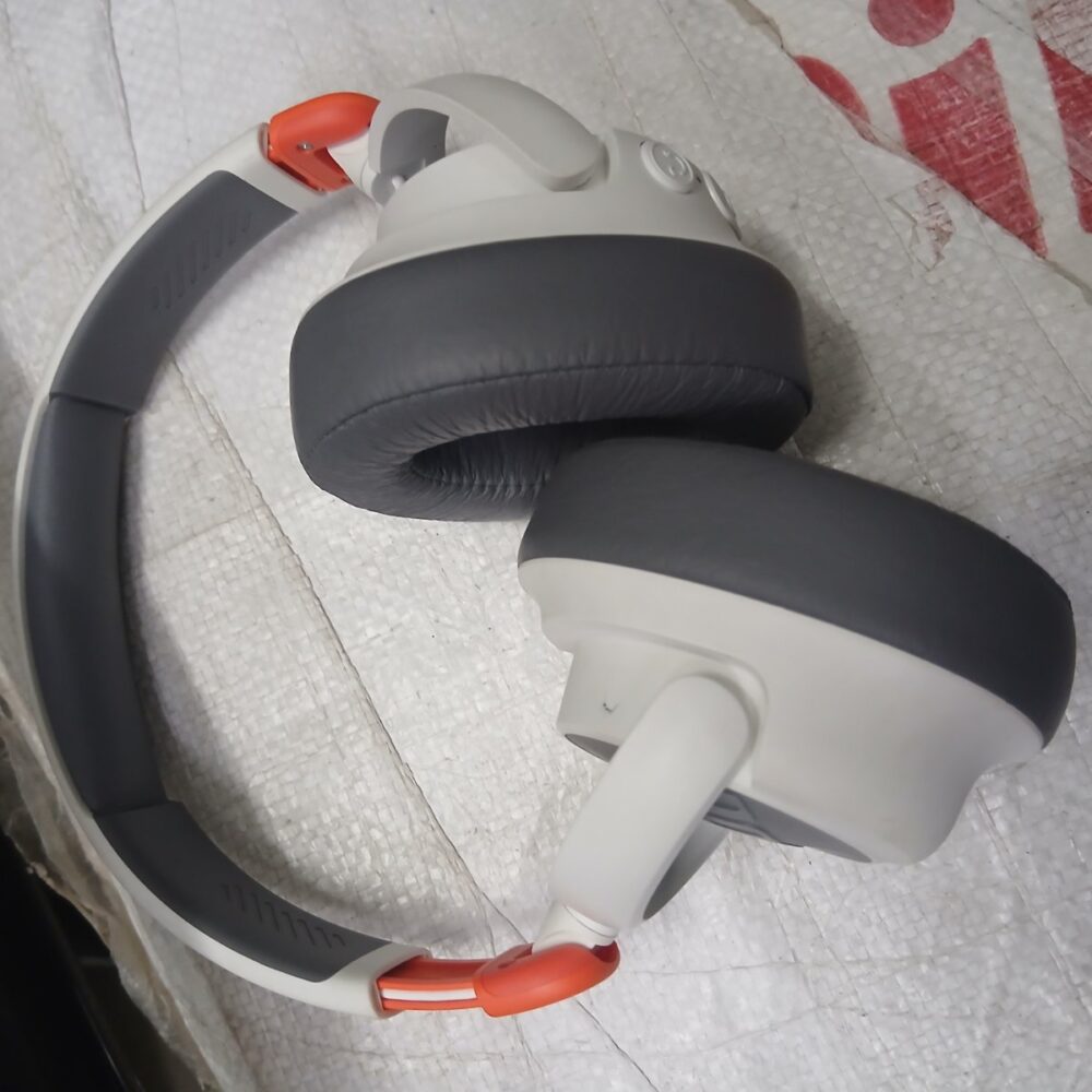 gallery-20260626151628636 Headphones