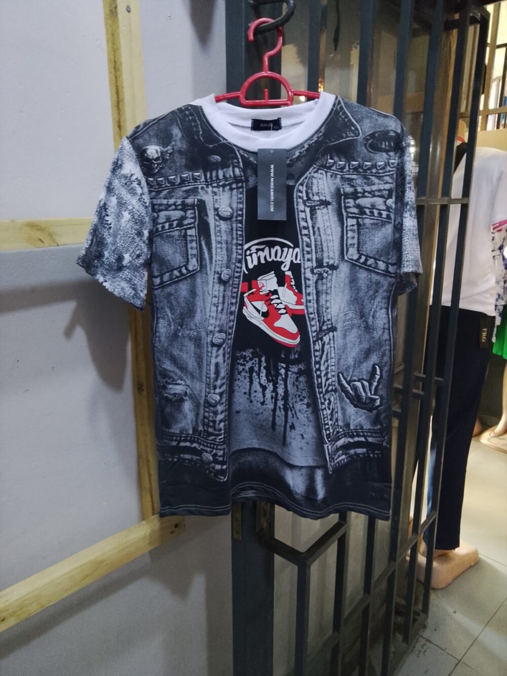 t-shirt