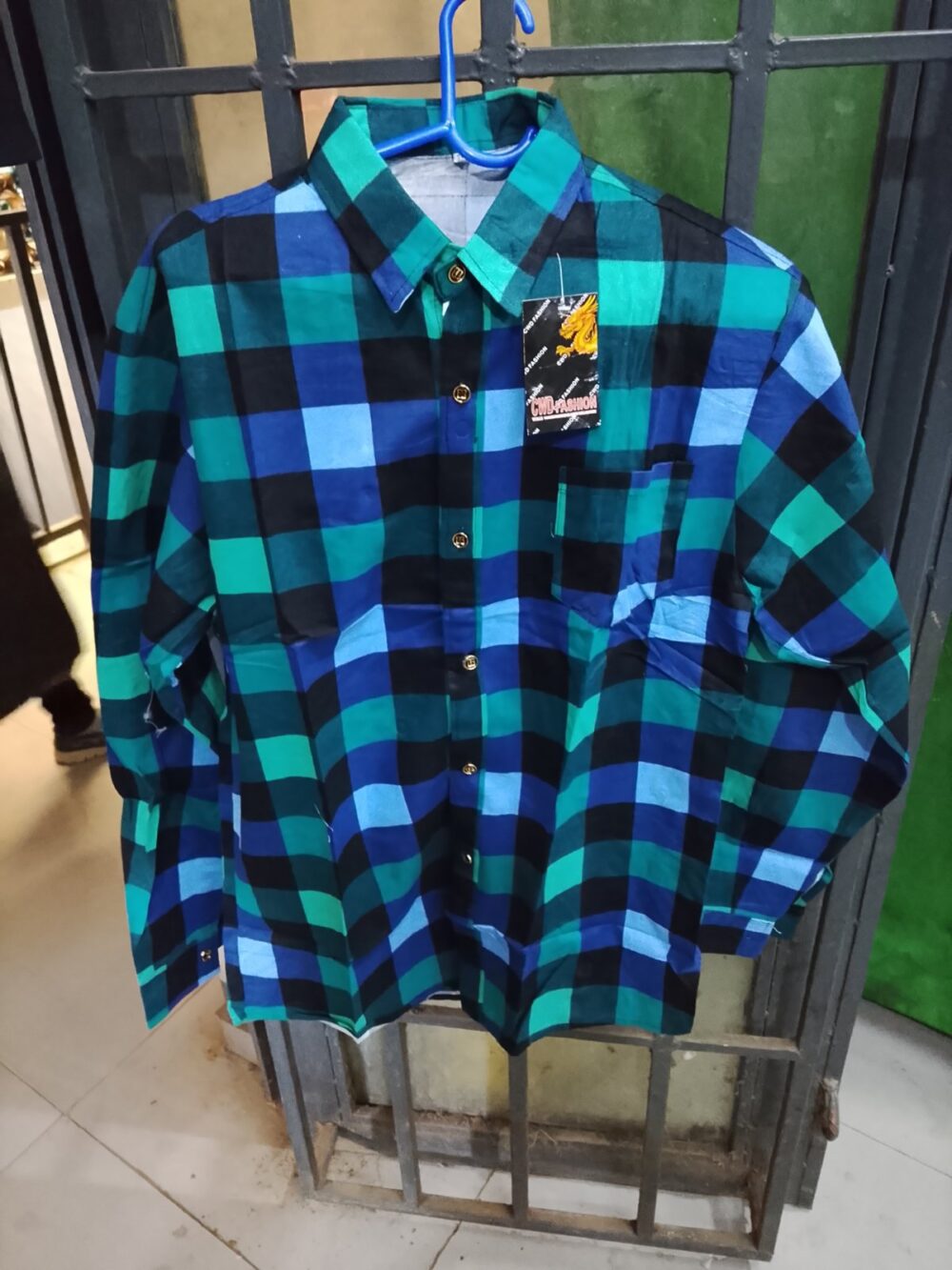 main shirt