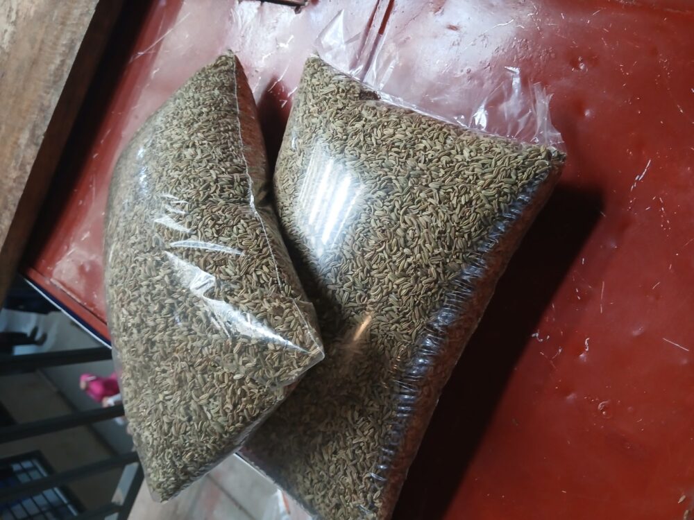 main fennel seed/wariyari