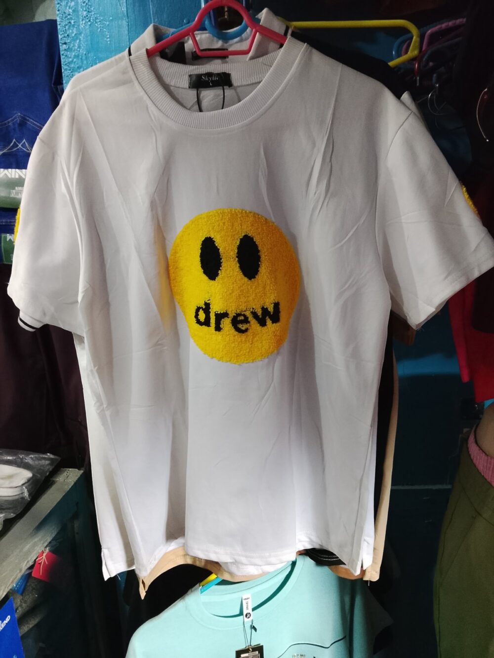 main t-shirt