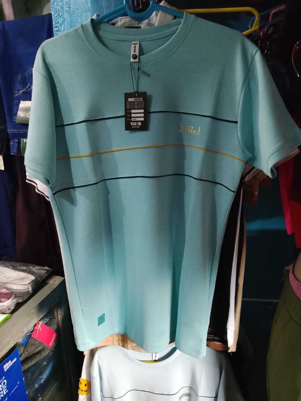 main T-shirt
