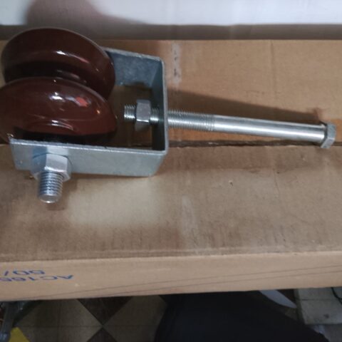 main D iron