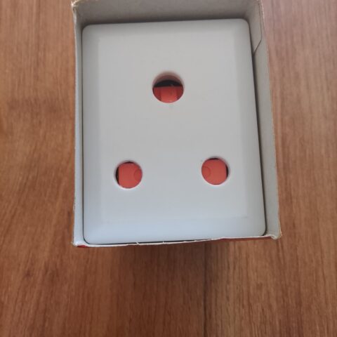 main adaptor