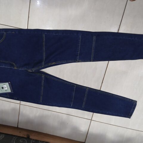 Core Jeans