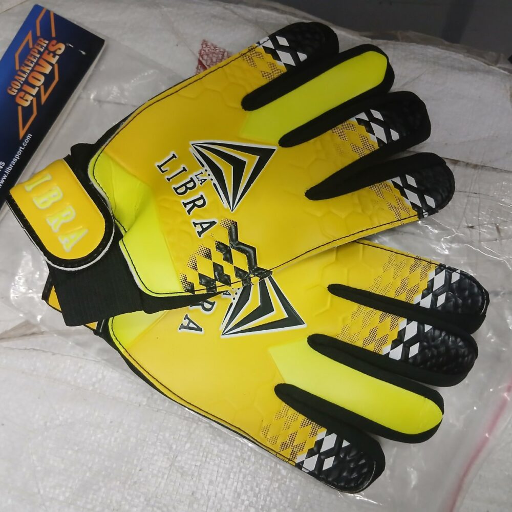 main Gloves