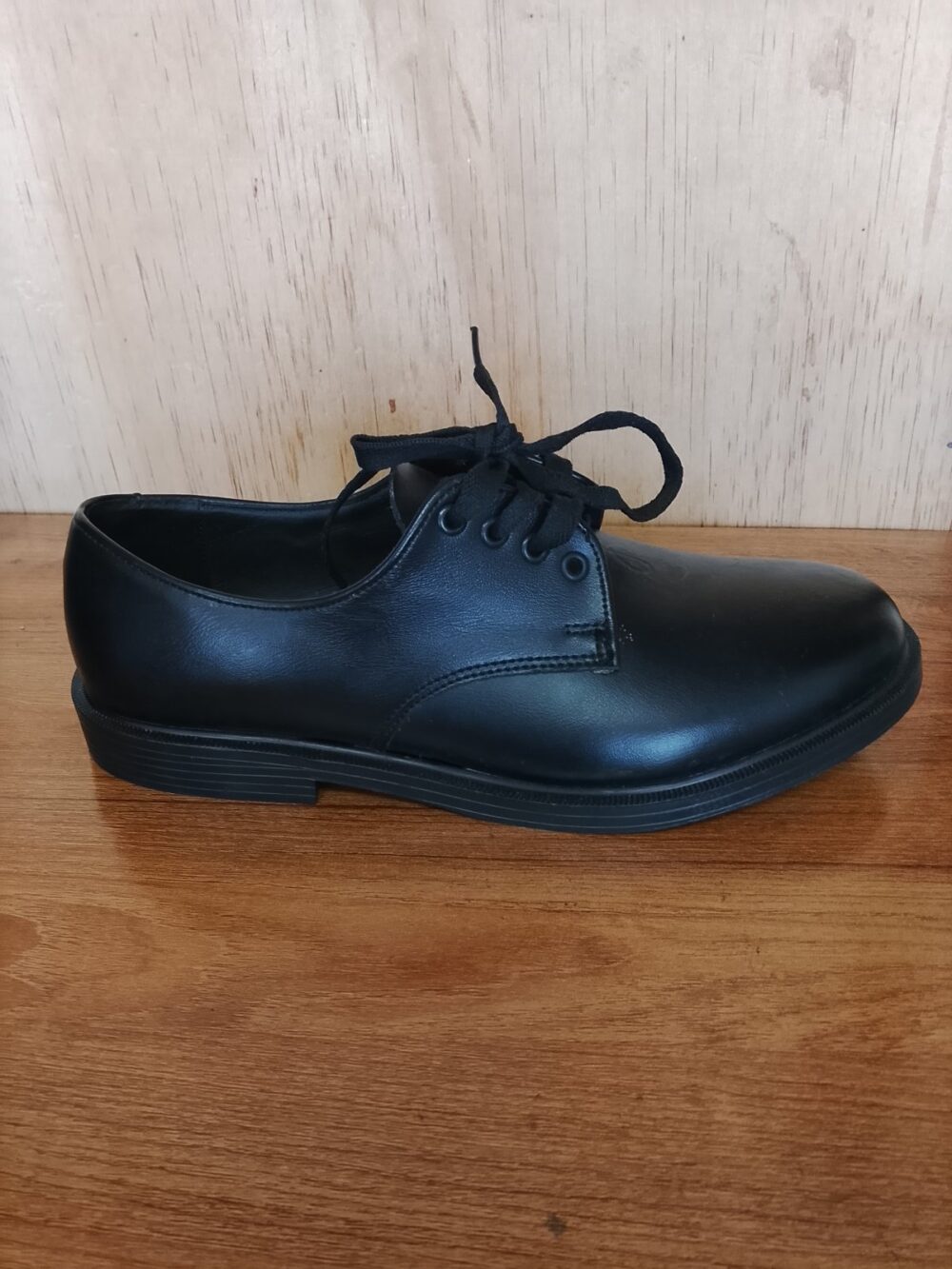 gallery-20260626113552185 School shoe