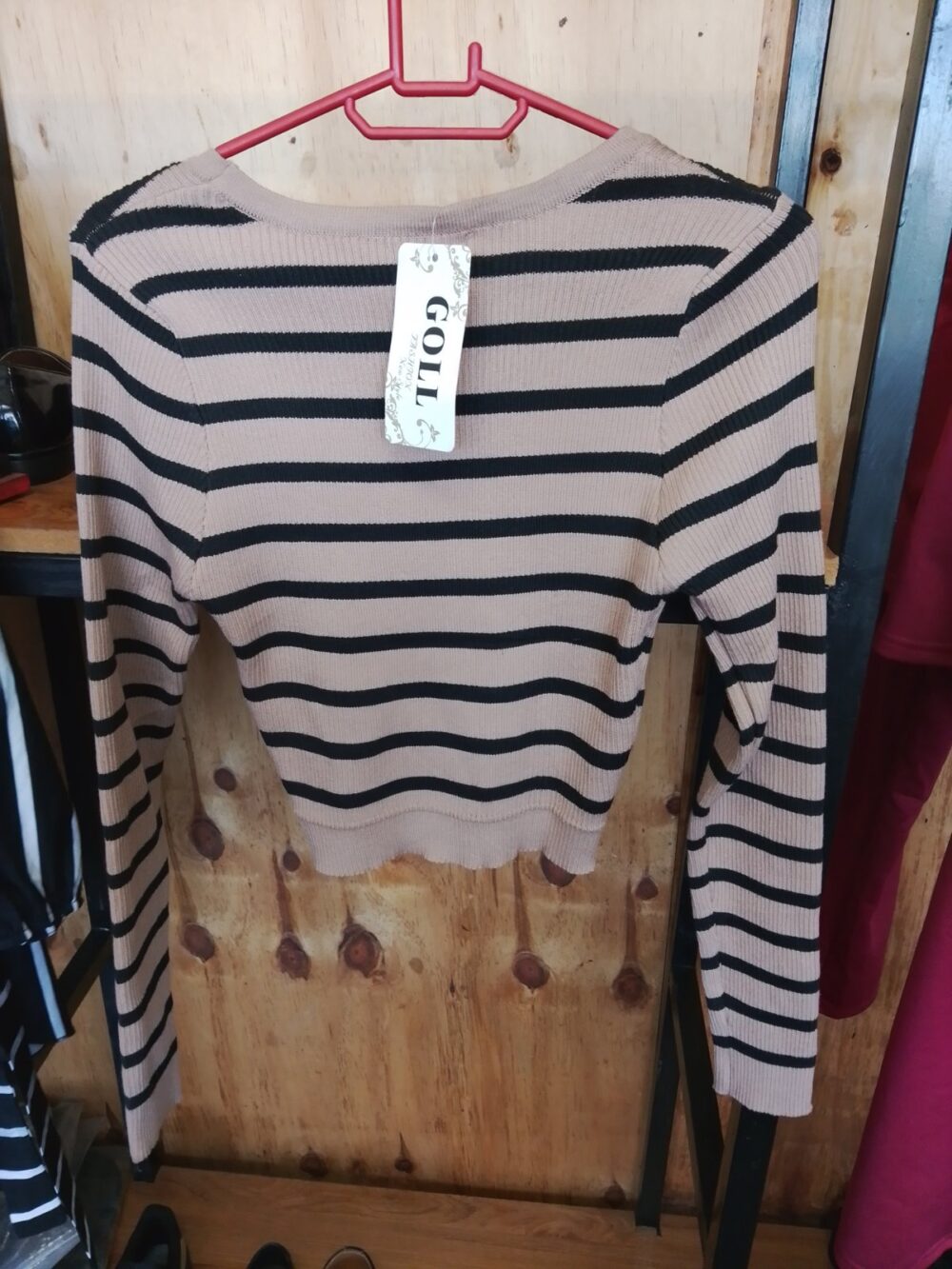 gallery-20260626120205648 Tops