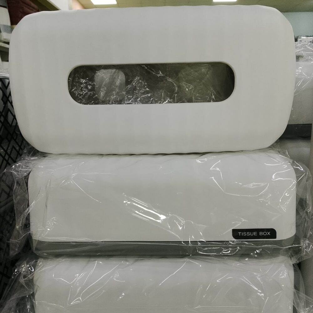 Tissue box