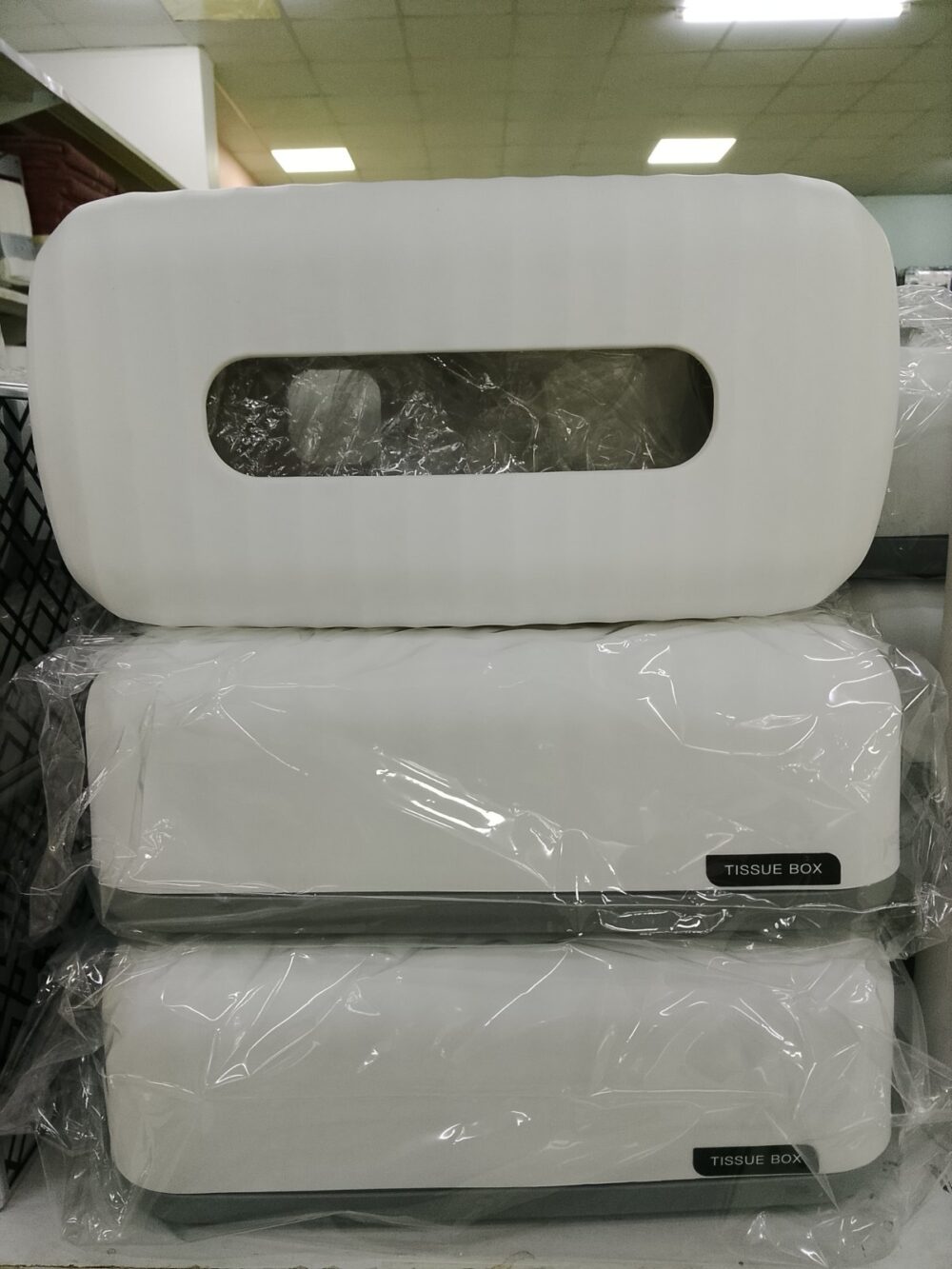 Tissue box