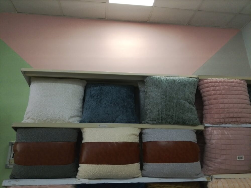 gallery-20260703115101878 Pillow