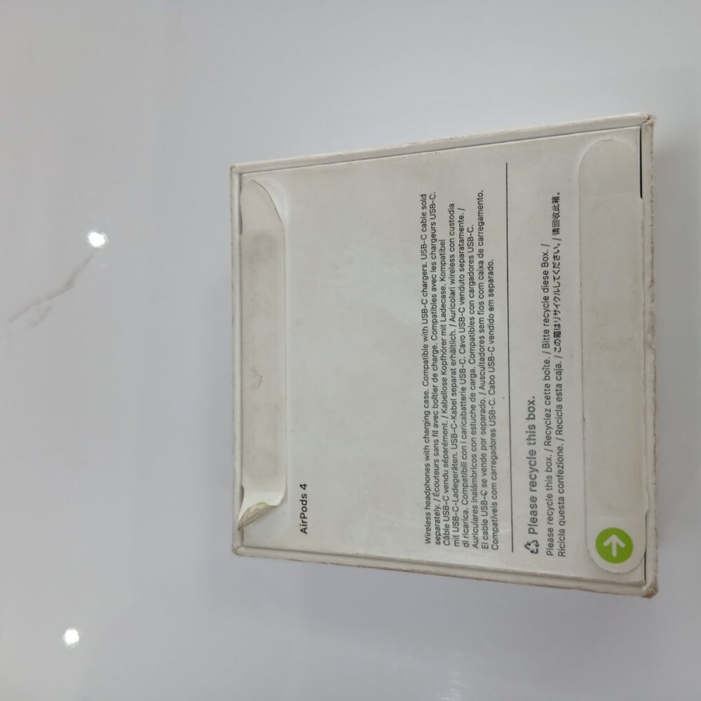 gallery-20260703115718073 Airpods