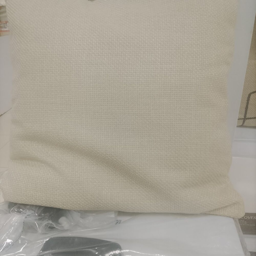 gallery-20260704101937800 cushion
