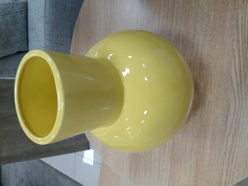Ceramic vase