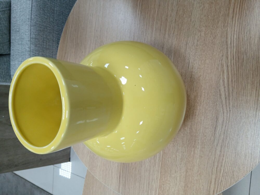 Ceramic vase