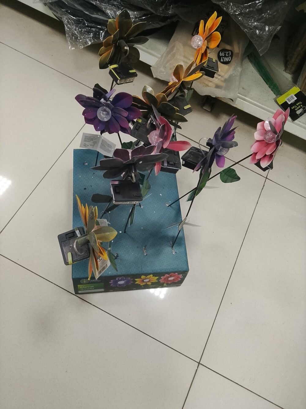 gallery-20260708122314046 Metal Flowers