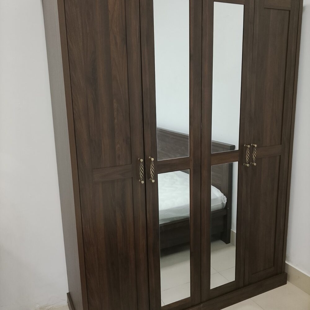 main D wardrobe